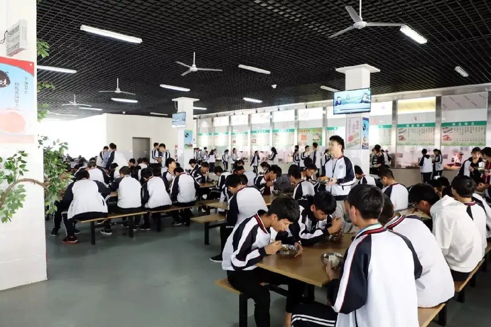 小學(xué)生"放心午餐"食品安全保障工程快檢室配置方案